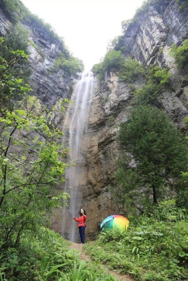 足球员张玉宁近况:与空姐分手后恢复自由身,身材发福已有二胎